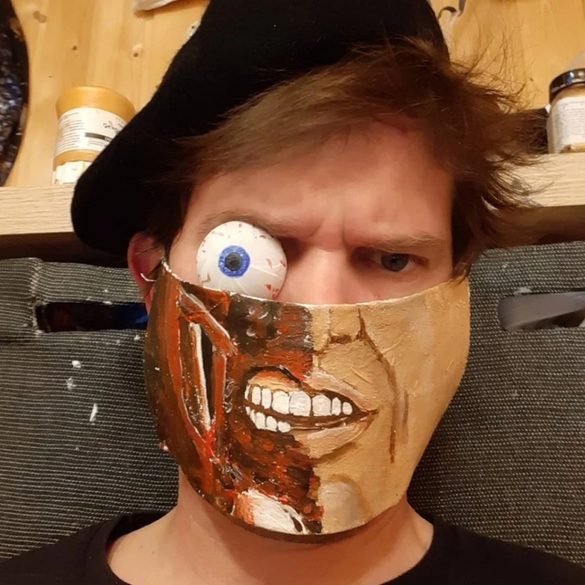 Every day new mask: challenge Austrian artist continues!