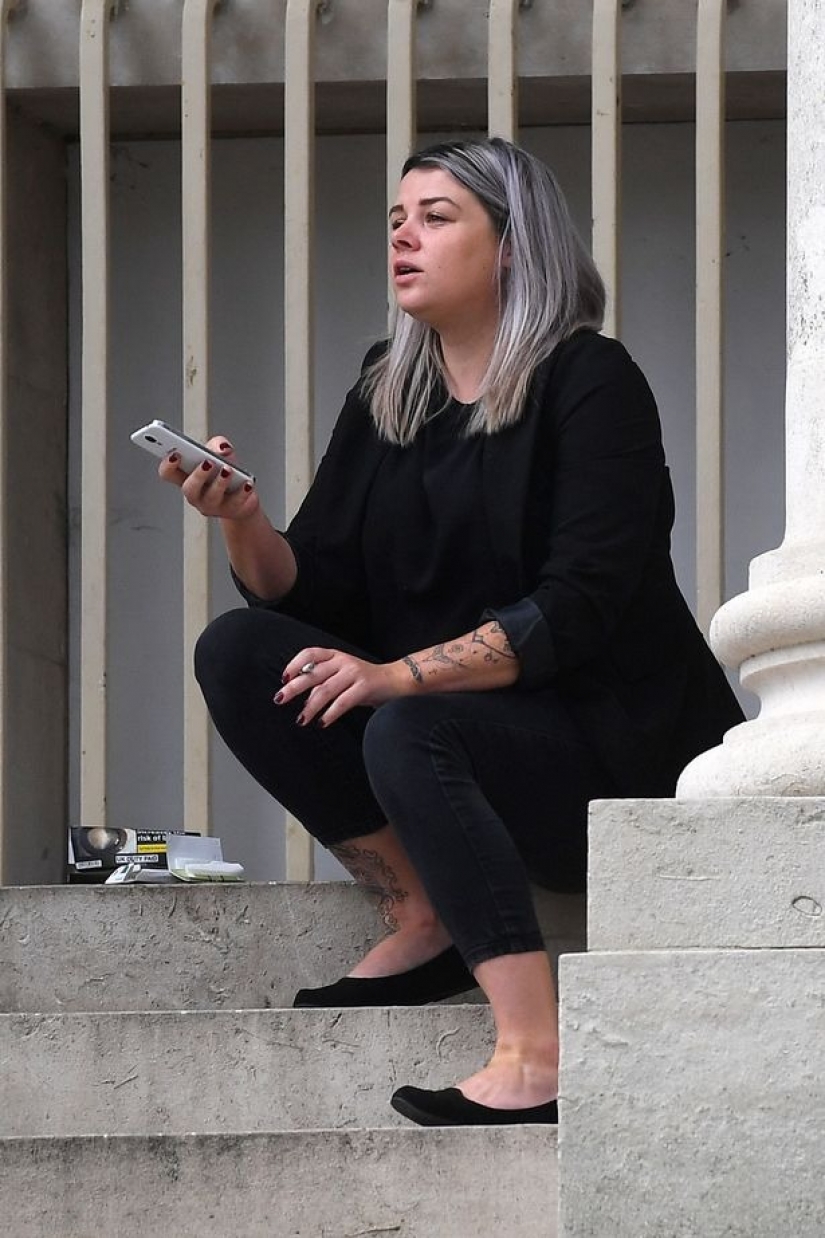 Exposed nerves: the woman posted naked pictures of a former revenge for the account on the Dating site Exposed nerves: the woman posted naked pictures of a former revenge for the account on the Dating site