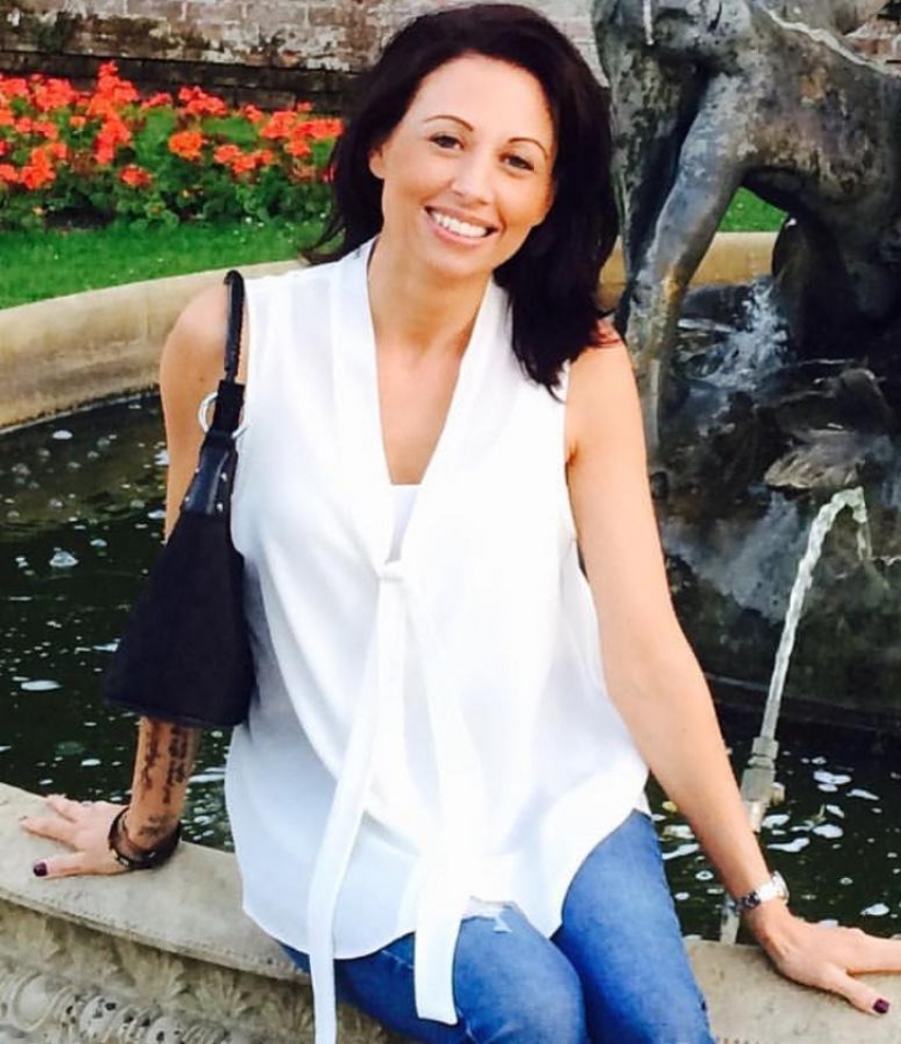 Fina y clara: el Británico se ve dos veces más jóvenes debido a la frágil figura