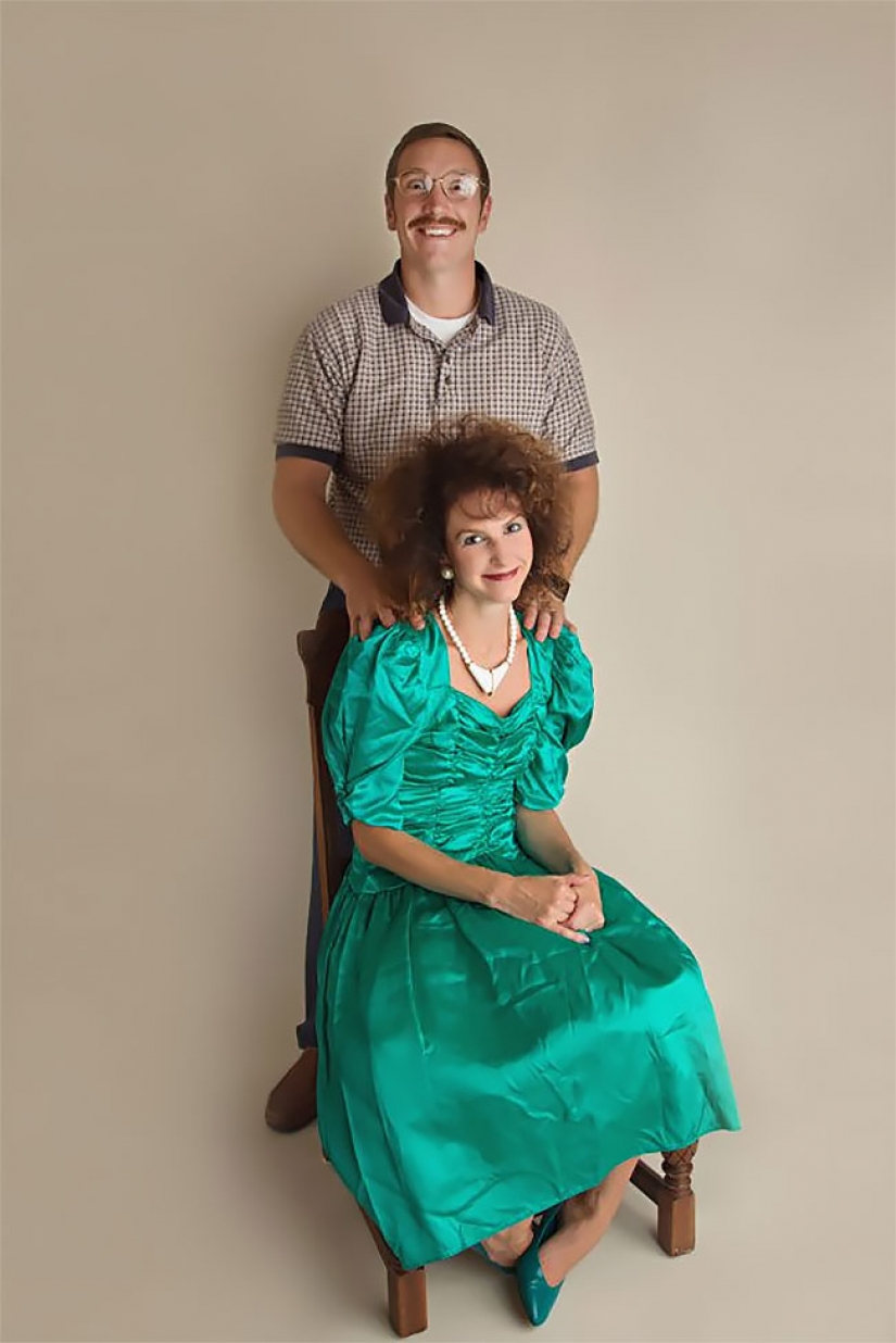 For the 10th anniversary of the marriage the couple starred in a wacky photo shoot in the style of the 80s For the 10th anniversary of the marriage the couple starred in a wacky photo shoot in the style of the 80s