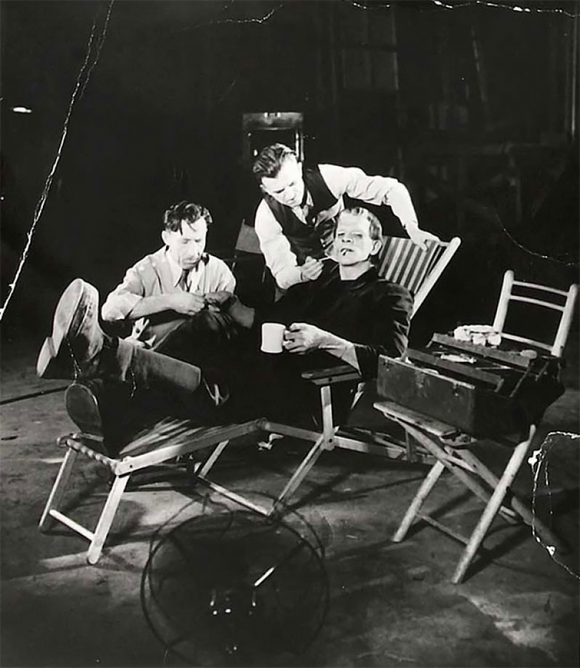 Fotos raras de los famosos, lo que demuestra que son gente común Fotos raras de los famosos, lo que demuestra que son gente común