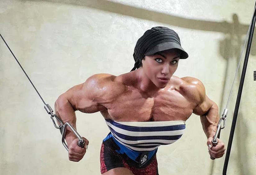 Girlfriend Hulk: colorful Russian athlete Natalia Kuznetsova