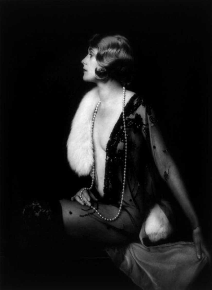 "Girls Zigfeld": the most sexy actress of Broadway 1920-ies "Girls Zigfeld": the most sexy actress of Broadway 1920-ies