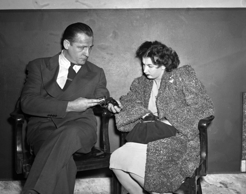 Godmother: 25 rare photos of women in the gangster world Godmother: 25 rare photos of women in the gangster world