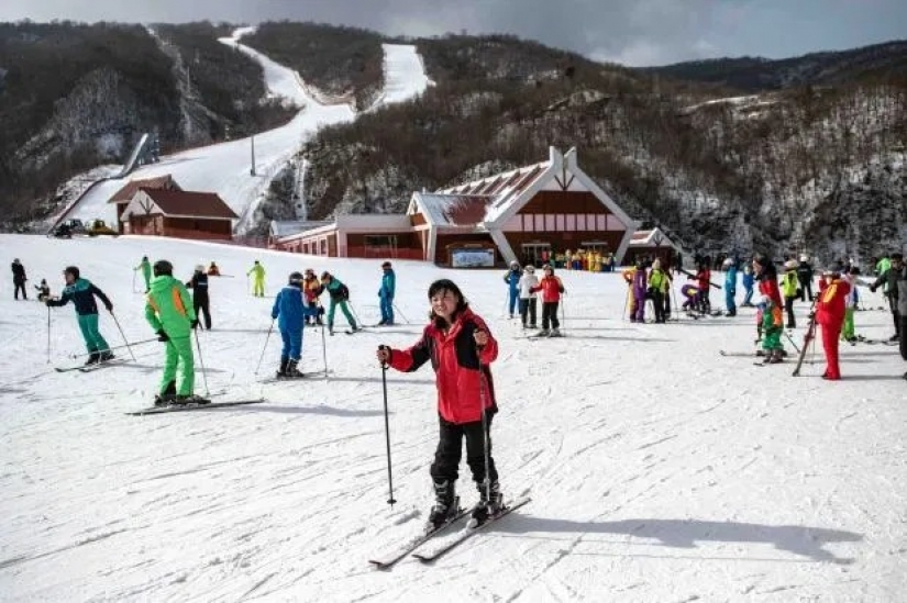 Golden idol: the luxurious life of Kim Jong-UN