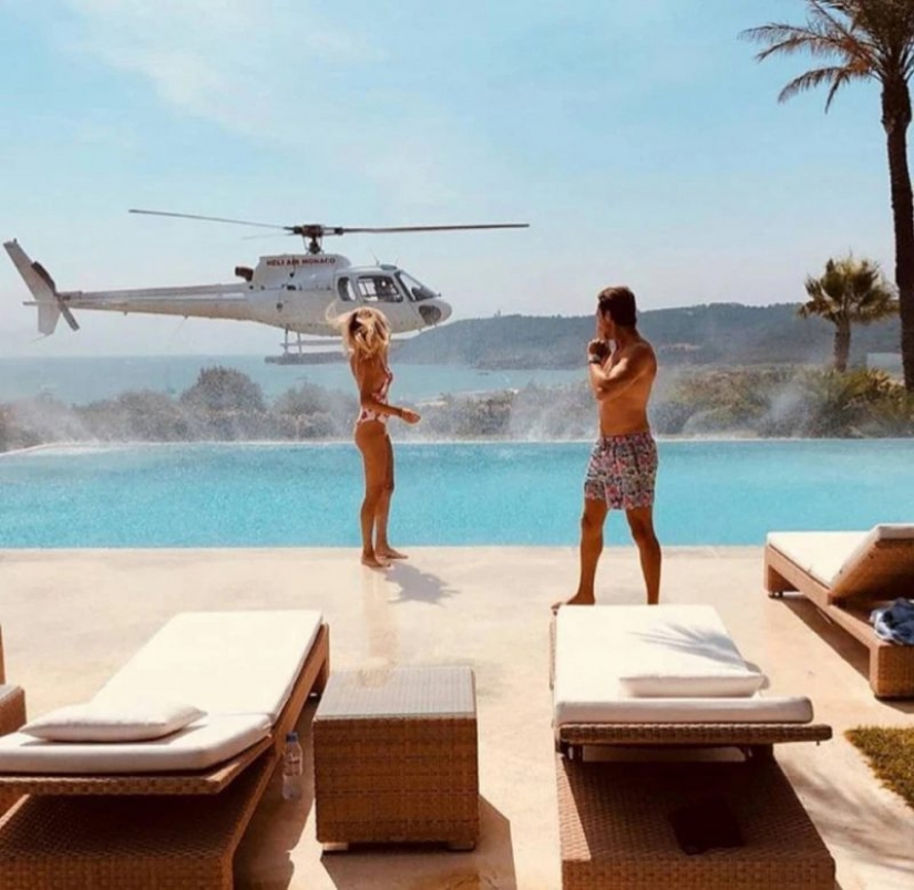 Golden youth boasts fresh holiday photos Golden youth boasts fresh holiday photos