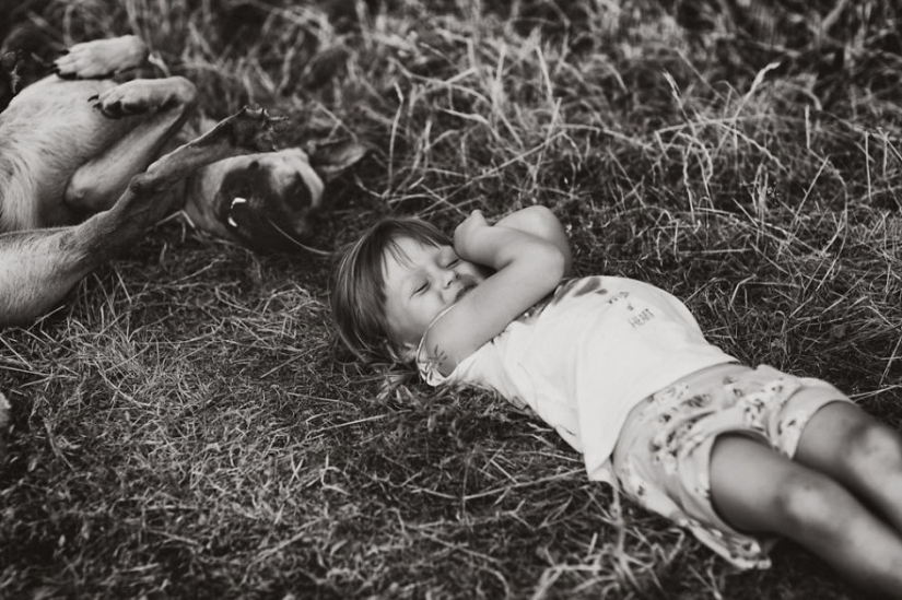 Happy childhood without computer and Internet