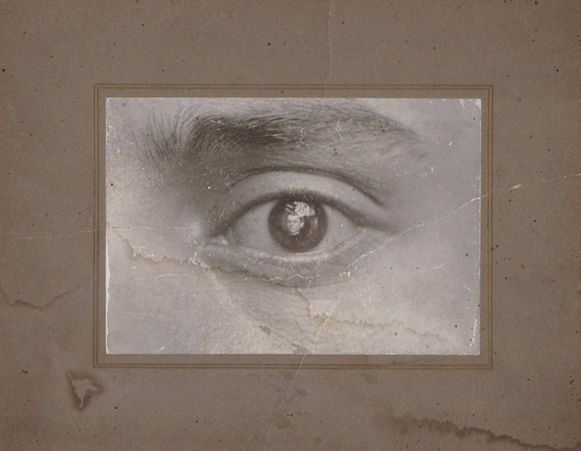 Headless photoshop of the last century Headless photoshop of the last century