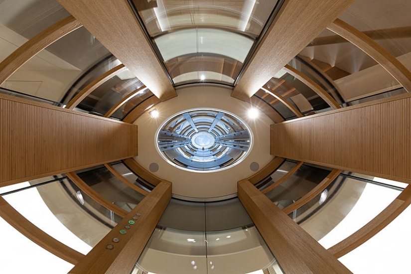 How does the 136-metre Charter yacht Flying Fox