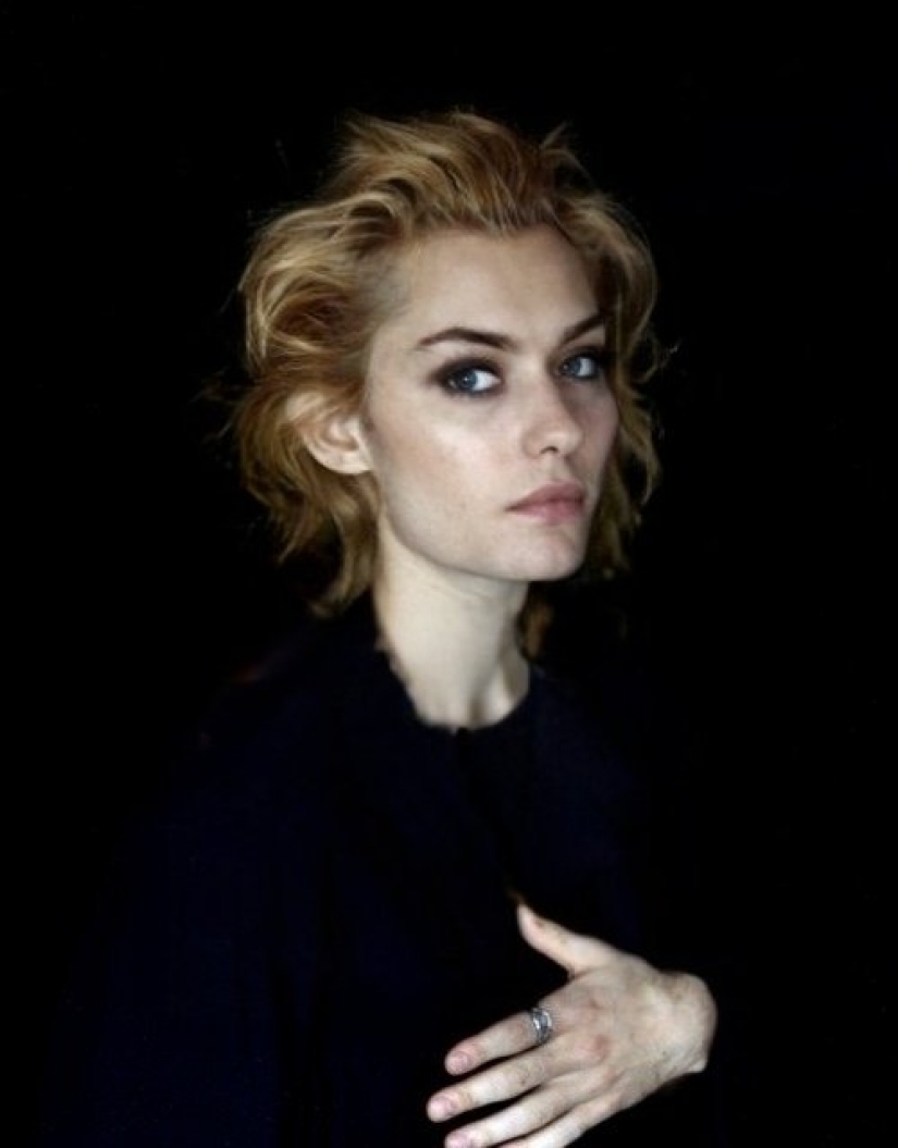 How to look like a female version of johnny Depp, Leonardo DiCaprio and other celebrities of FaceApp