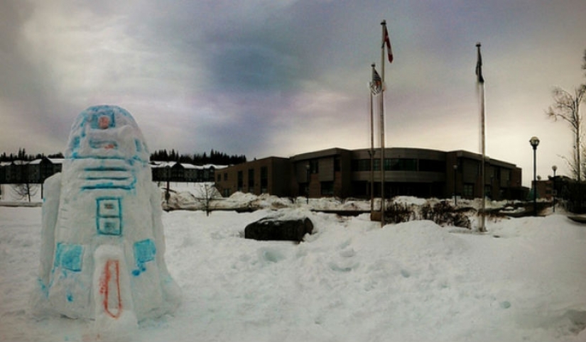 How to sculpt the coolest snowman to get the whole street jealous How to sculpt the coolest snowman to get the whole street jealous