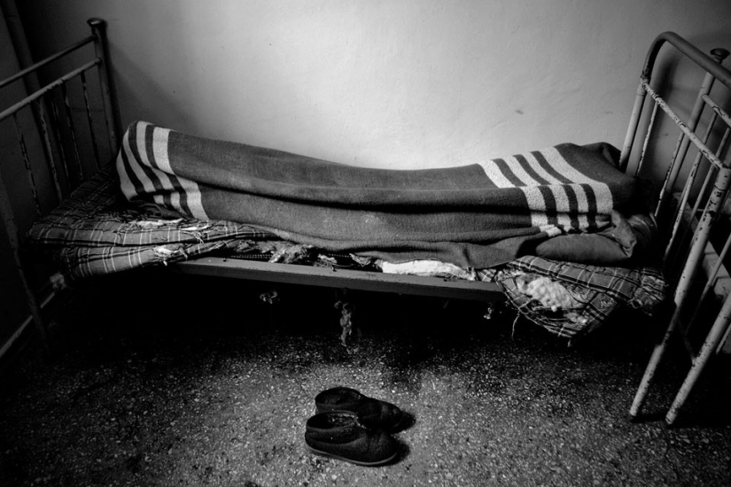 Impactante trabajo de fotógrafo ucraniano que vive en un hospital psiquiátrico Impactante trabajo de fotógrafo ucraniano que vive en un hospital psiquiátrico