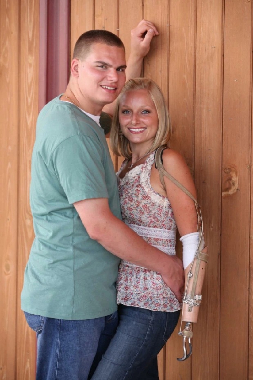 Imposible: la mujer sin brazos y piernas casaron, tuvieron dos hijos y se construyó una exitosa carrera