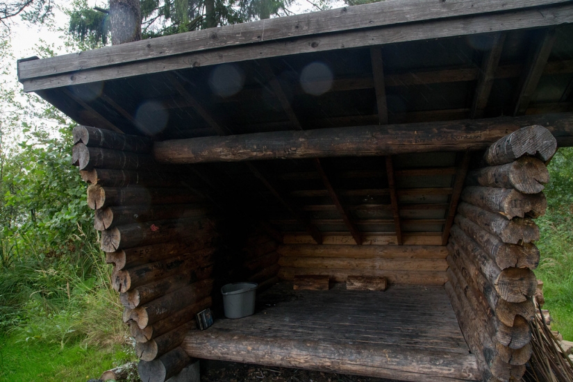 In Finland got rid of the garbage in the nature and forest fires In Finland got rid of the garbage in the nature and forest fires