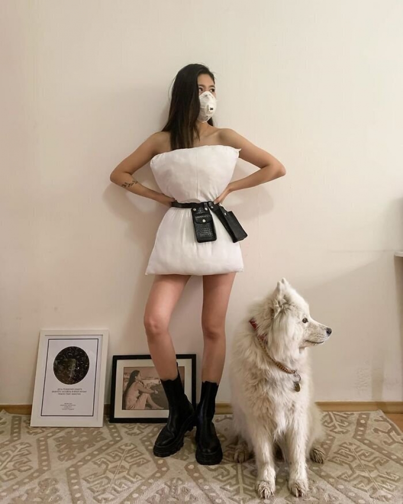 In the network appeared the new quarantine trend — dress-pillow
