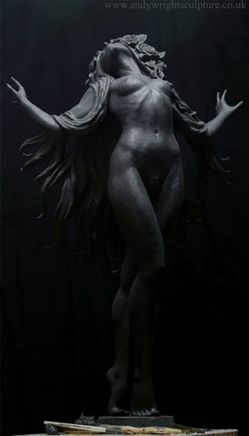 Incredible hyperrealistic sculptures of Andy Wright