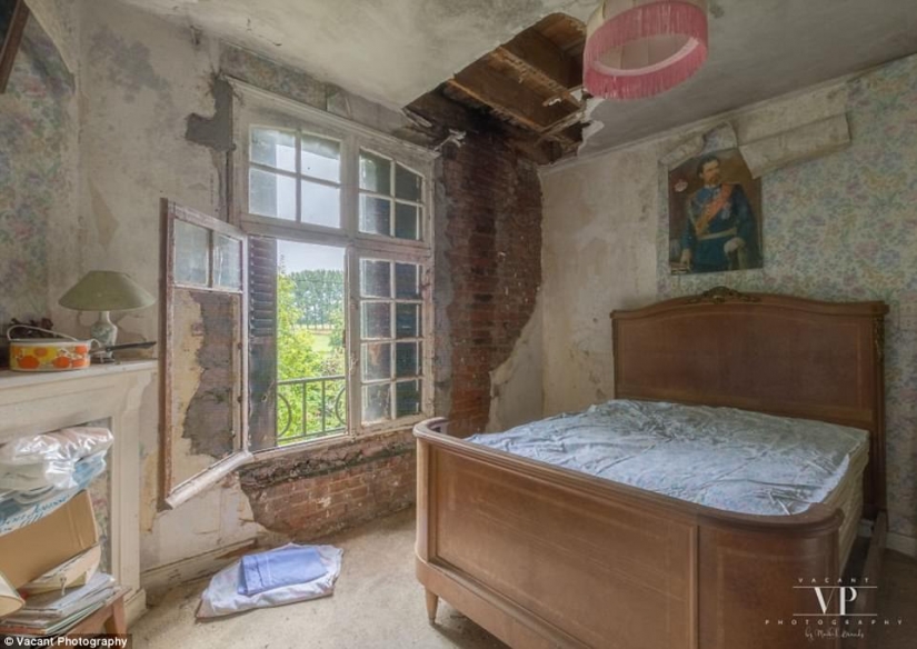 Inside the mysterious French mansion, which is 20 years worth of abandoned