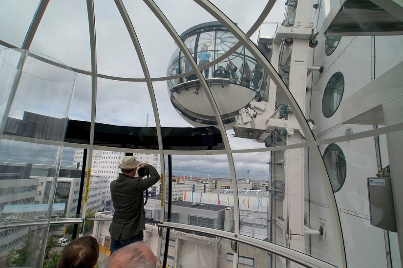 Inusuales olas en la plataforma de observación