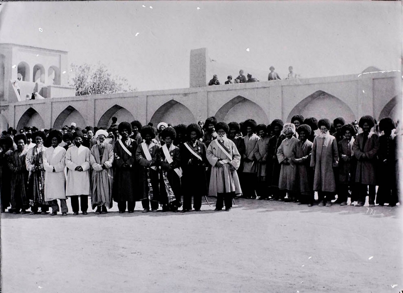Irán en 1901 en la lente de Anton Bastante