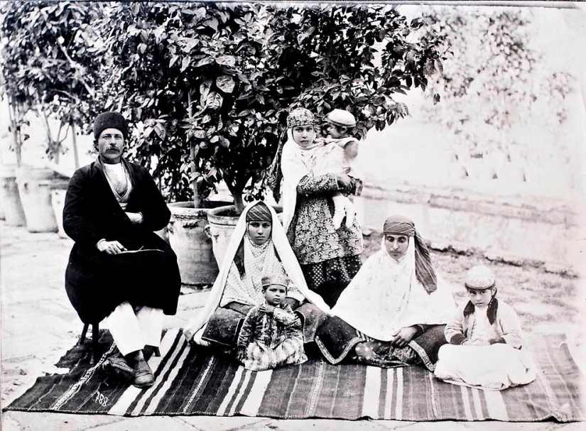 Irán en 1901 en la lente de Anton Bastante