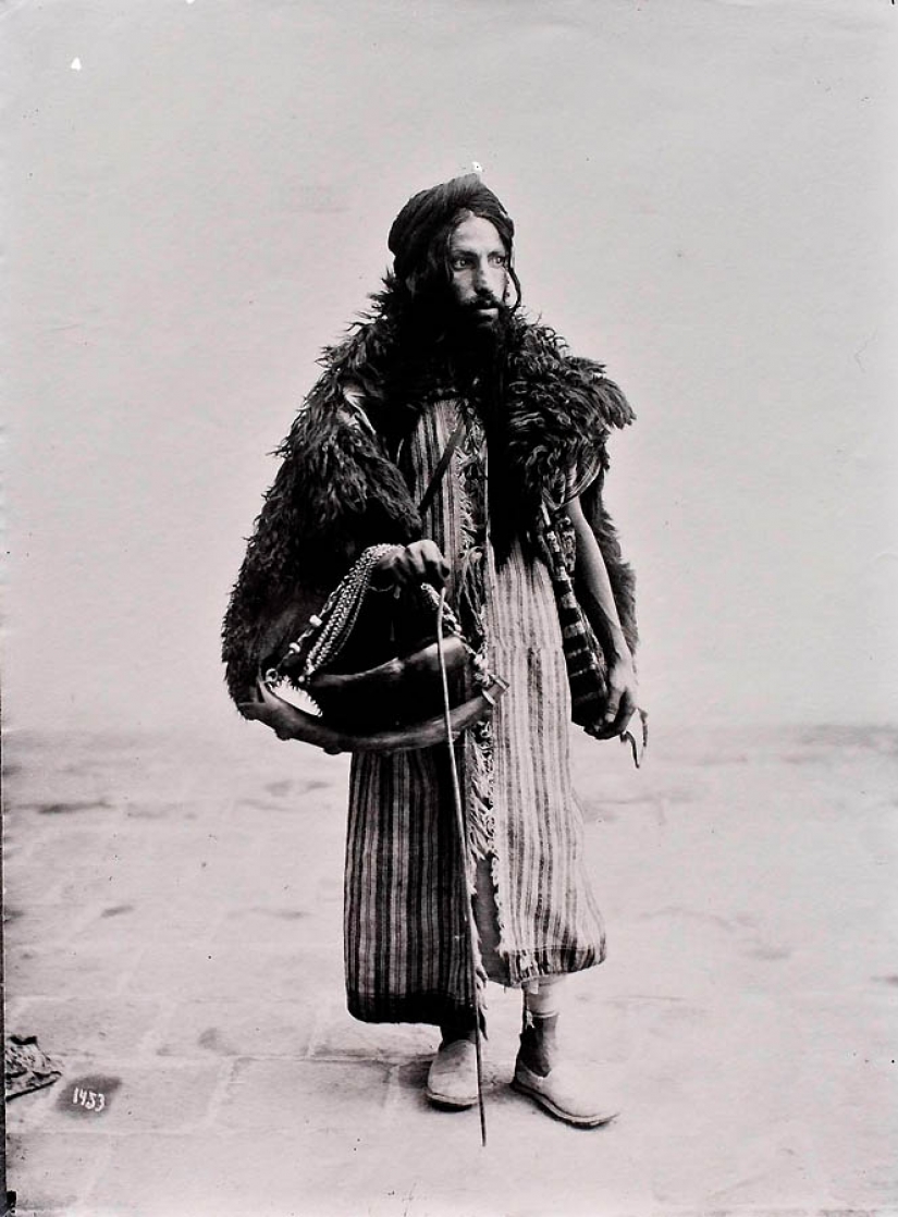 Irán en 1901 en la lente de Anton Bastante