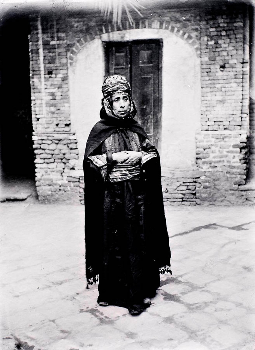 Irán en 1901 en la lente de Anton Bastante
