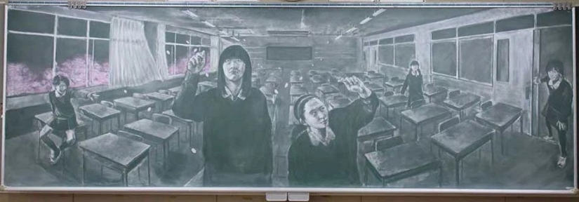 Japanese students create incredible beauty of the drawings on the school boards