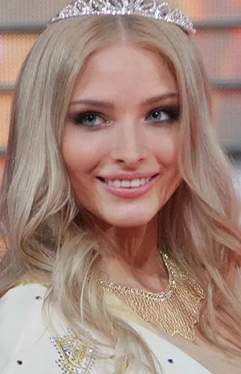 La belleza en el pasado: los modelos que se arruinó la mira con plástico