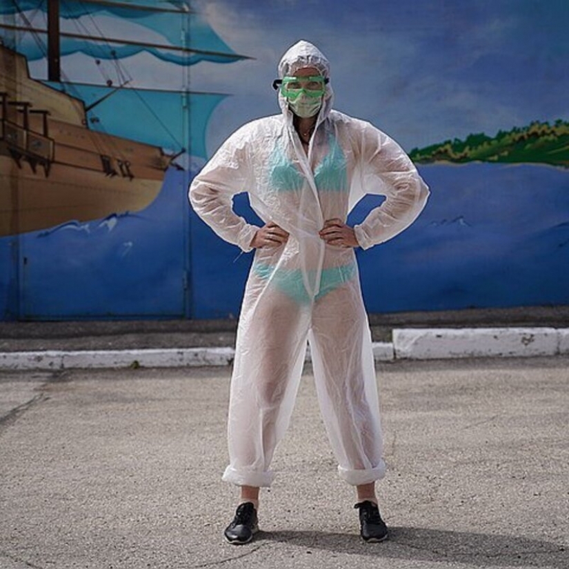 La enfermera en traje de baño de Tula, continúa para volverte loco todo el mundo