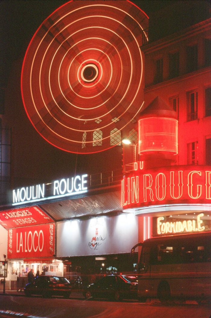 La historia milenaria de los principales del mundo del cabaret "Moulin Rouge" en las fotos La historia milenaria de los principales del mundo del cabaret "Moulin Rouge" en las fotos