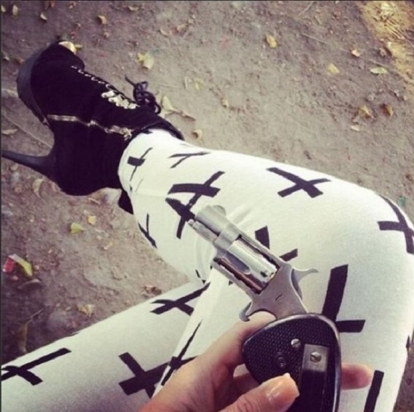 La más sexy de la mafia en el mundo