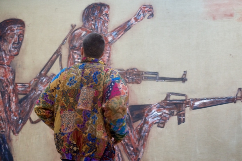 La vida se repite arte: Austria fotografías de los visitantes del Museo, "coincide" con fotos