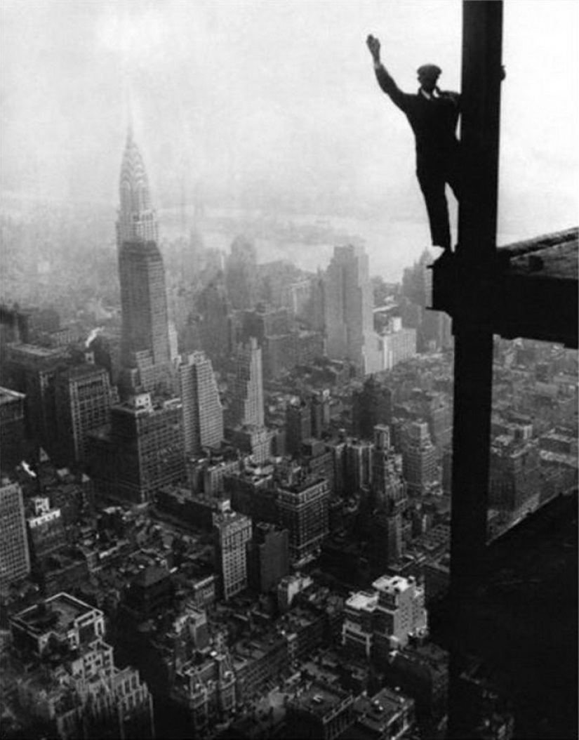 Legendary photographer Charles Clyde Ebbets