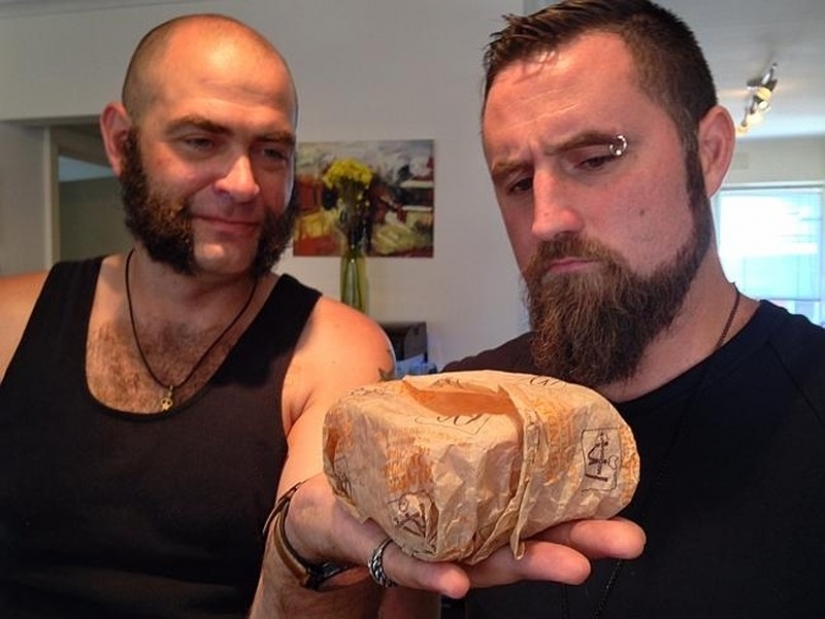 Lo que una chica: la hamburguesa con queso, que cumplió 20 años de edad Lo que una chica: la hamburguesa con queso, que cumplió 20 años de edad