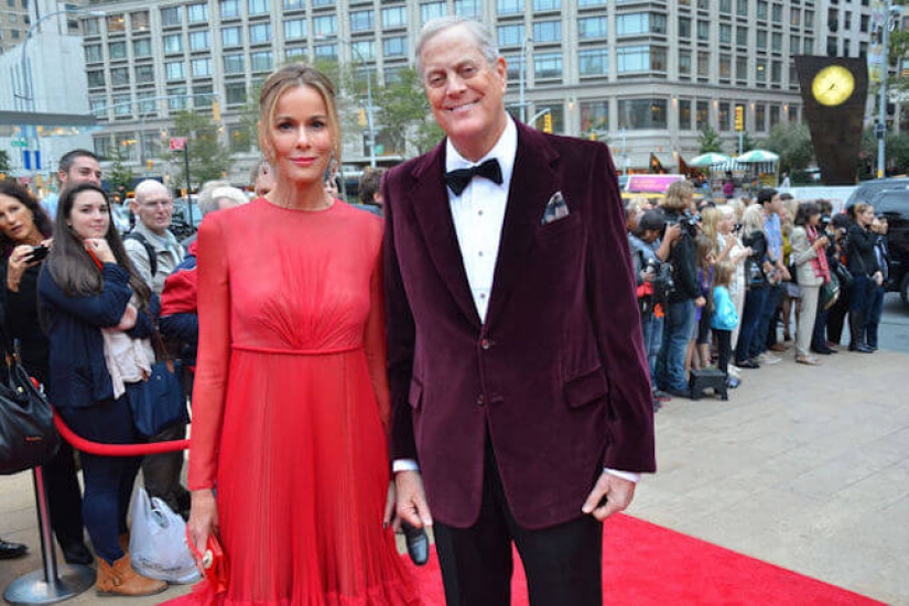 Look like wife of the most famous billionaires on the planet