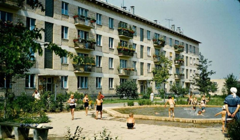 Looked like Khrushchev, when they had to live in a well Looked like Khrushchev, when they had to live in a well