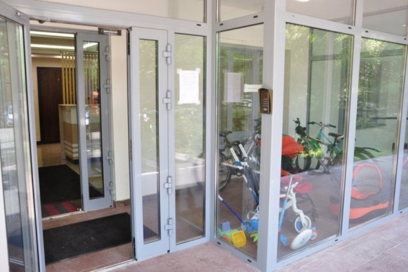 Looks like a 15-meter apartment in Moscow for 4 million rubles Looks like a 15-meter apartment in Moscow for 4 million rubles