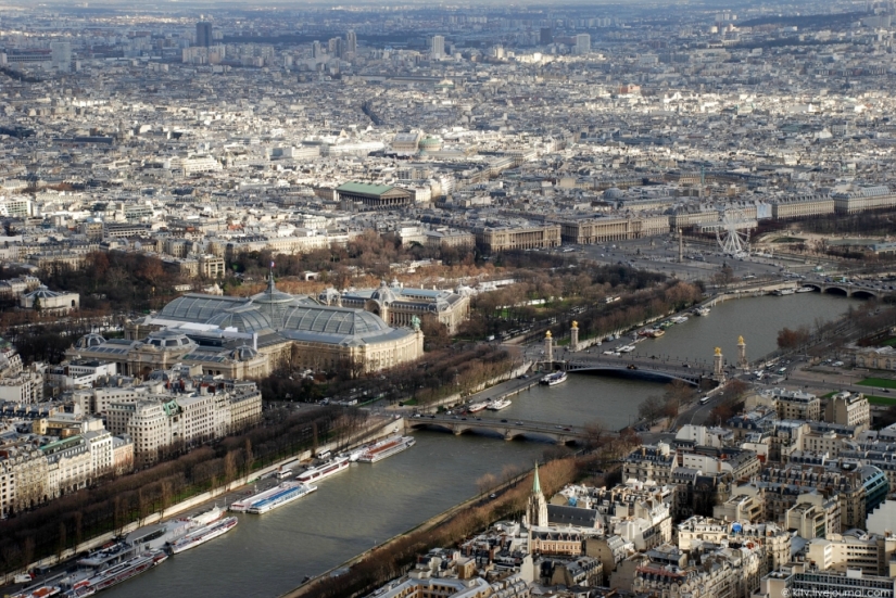 Looks like Paris from the Eiffel tower