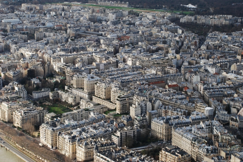 Looks like Paris from the Eiffel tower