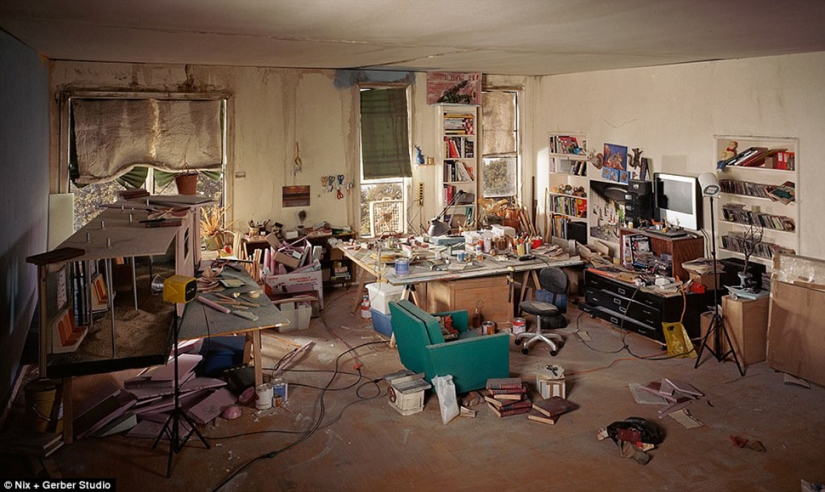 Looks like the end of the world: the artist makes realistic horror miniatures of a possible post-Apocalypse