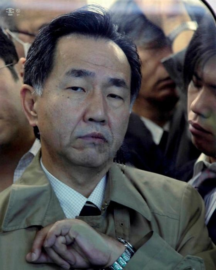 Looks like the usual crush in the Tokyo subway Looks like the usual crush in the Tokyo subway