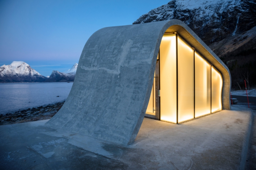 Looks like the world's most beautiful public toilet Looks like the world's most beautiful public toilet