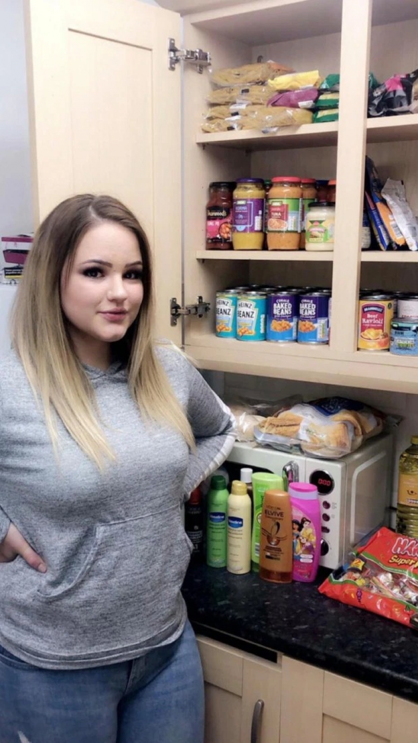 Los Británicos han hecho una impresionante comida y comprar armas para protegerse de los ladrones durante una pandemia Los Británicos han hecho una impresionante comida y comprar armas para protegerse de los ladrones durante una pandemia