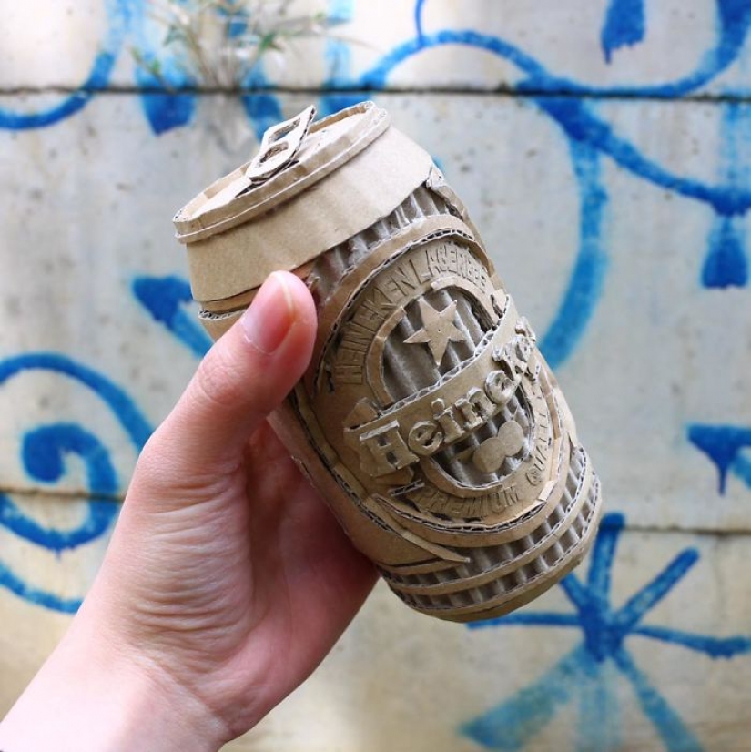 Los Japoneses nunca se tira a la basura las cajas de cartón: ella encuentra un uso para ellos mejor Los Japoneses nunca se tira a la basura las cajas de cartón: ella encuentra un uso para ellos mejor