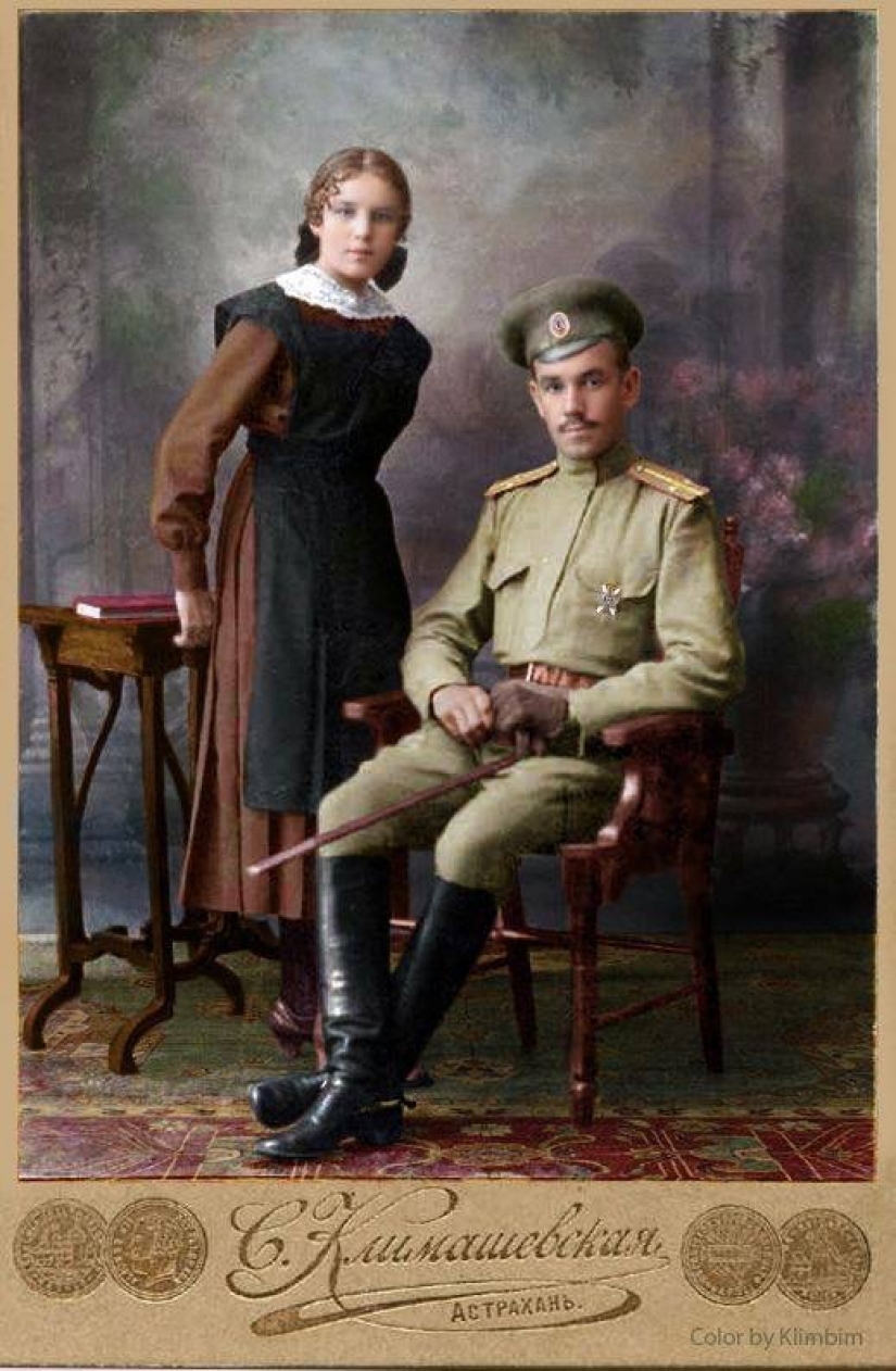 Los uniformes escolares en Rusia: de los decretos Imperiales a la anarquía Los uniformes escolares en Rusia: de los decretos Imperiales a la anarquía