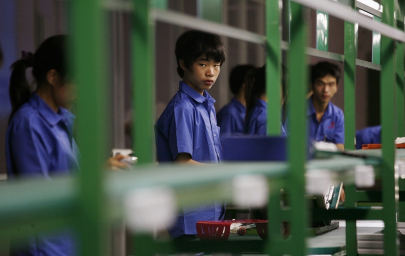 "Made in China" sweat and blood: the whole truth about manufacturing in China