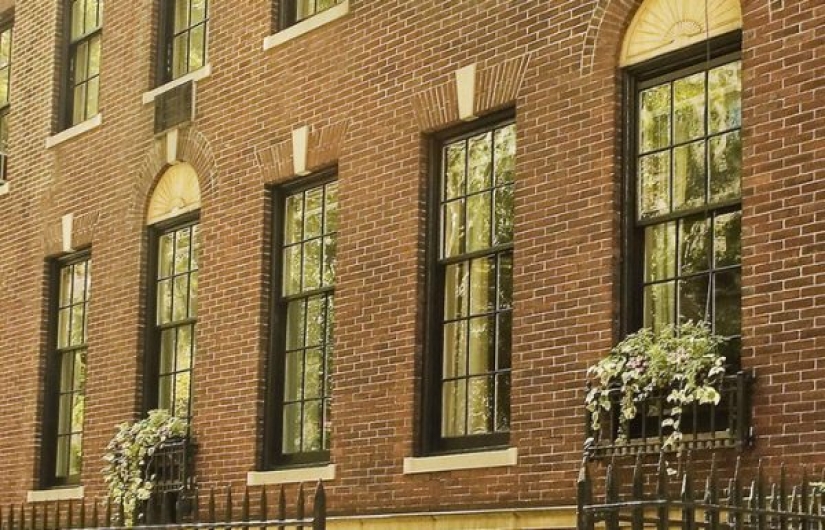 Magnífica casa de la Virgen Magnífica casa de la Virgen