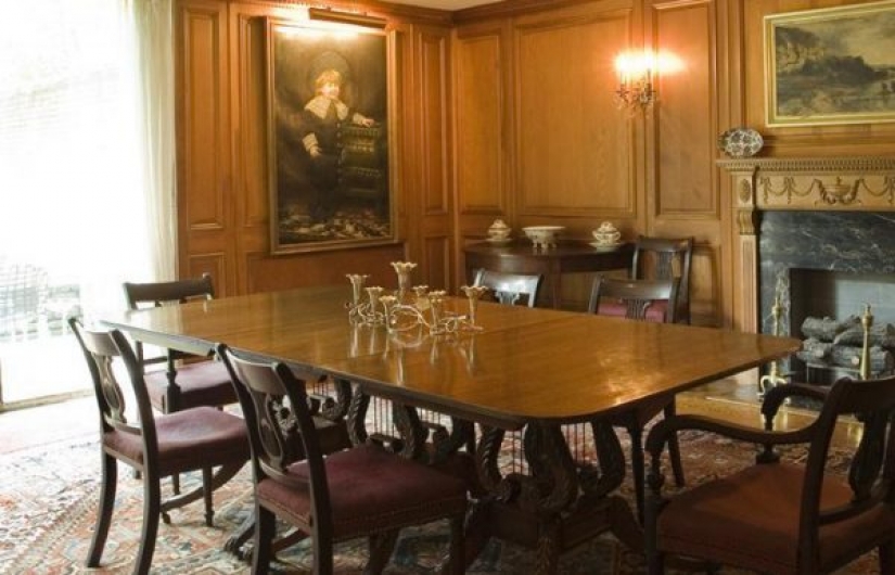 Magnífica casa de la Virgen Magnífica casa de la Virgen