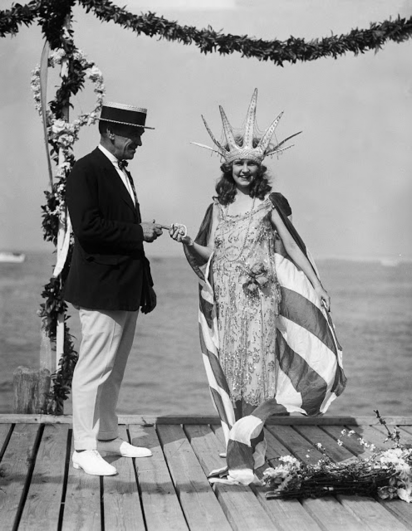 Margaret Gorman, the first "Miss America"