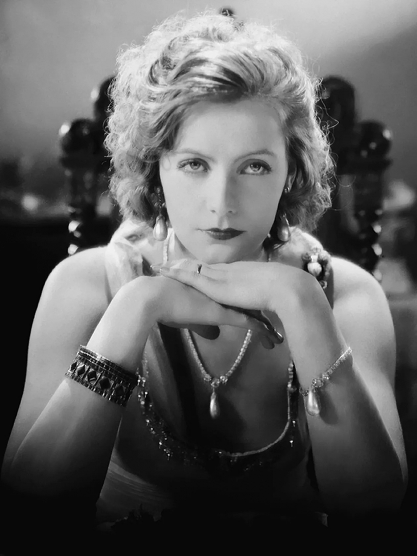 Marlon Brando y Greta Garbo: 5 bisexuales celebridades del pasado Marlon Brando y Greta Garbo: 5 bisexuales celebridades del pasado